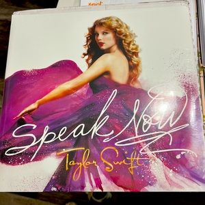 Speak Now by Taylor Swift 2010,Original Version. Still in plastic.Never opened.